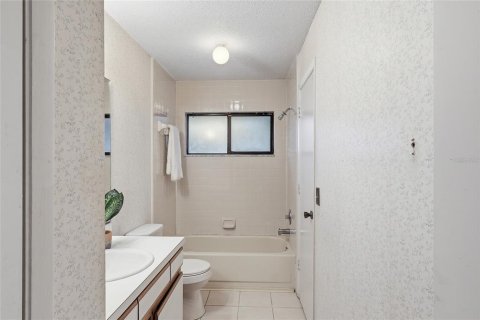 Villa ou maison à vendre à Orlando, Floride: 4 chambres, 199.65 m2 № 2280578 - photo 17