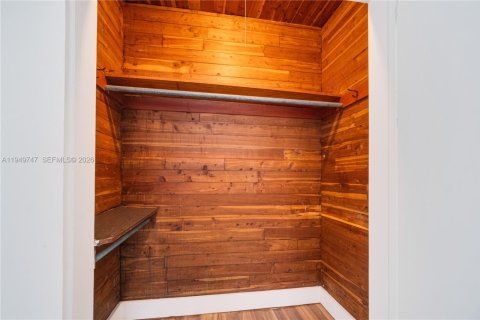 Immobilier commercial à vendre à Miami Beach, Floride: 400.04 m2 № 2005840 - photo 18