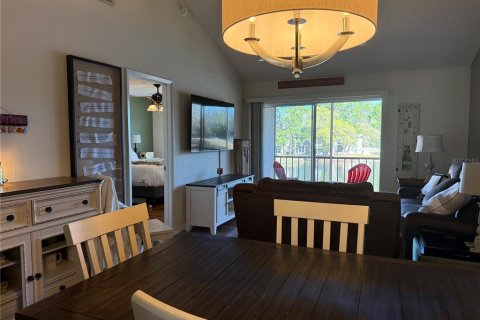 Condominio en venta en New Port Richey, Florida, 2 dormitorios, 86.86 m2 № 2097730 - foto 10
