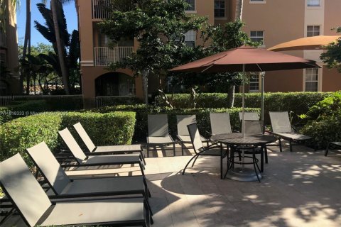 Copropriété à louer à Aventura, Floride: 2 chambres, 109.62 m2 № 1943006 - photo 18
