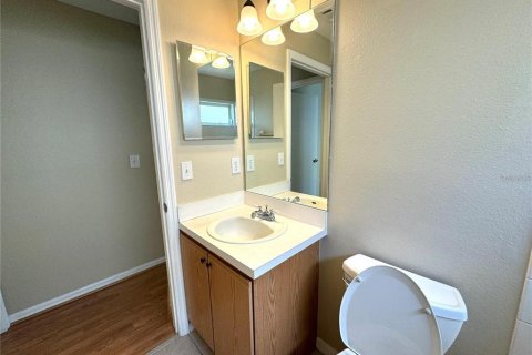 Casa en alquiler en Brandon, Florida, 4 dormitorios, 136.01 m2 № 1908614 - foto 17