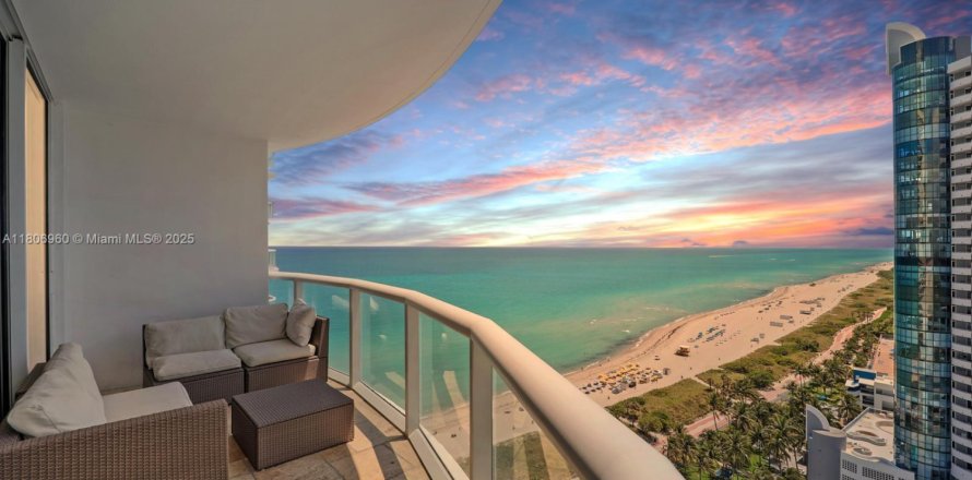 Кондоминиум с 1 спальней в Майами-Бич, Флорида № 1998179