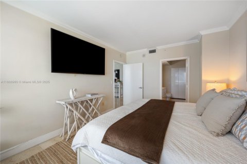 Снять в аренду кондоминиум в Майами-Бич, Флорида 1 спальня, 75.07м2, № 1998179 - фото 12