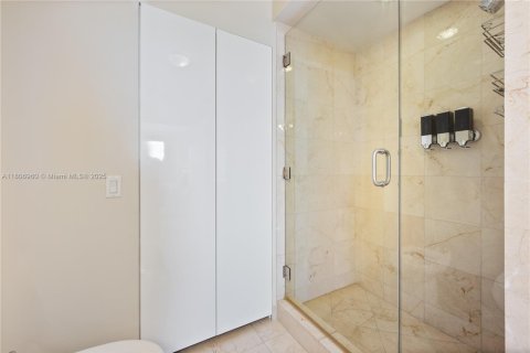 Снять в аренду кондоминиум в Майами-Бич, Флорида 1 спальня, 75.07м2, № 1998179 - фото 14