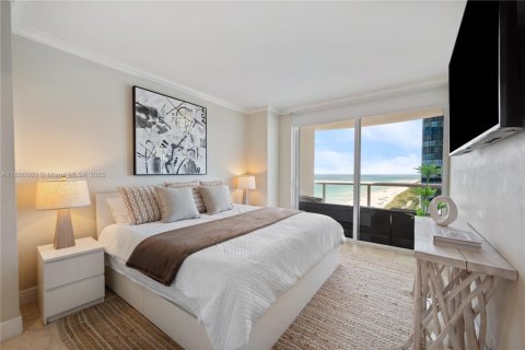 Снять в аренду кондоминиум в Майами-Бич, Флорида 1 спальня, 75.07м2, № 1998179 - фото 9