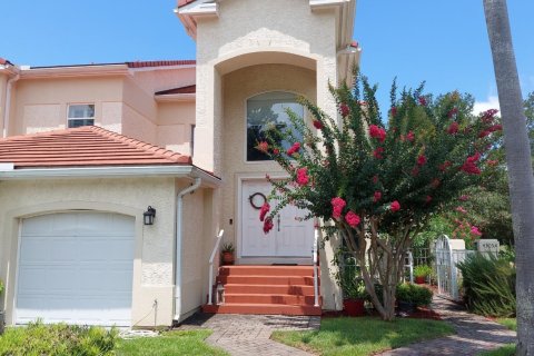 Condo in Niceville, Florida, 3 bedrooms  № 558470 - photo 1