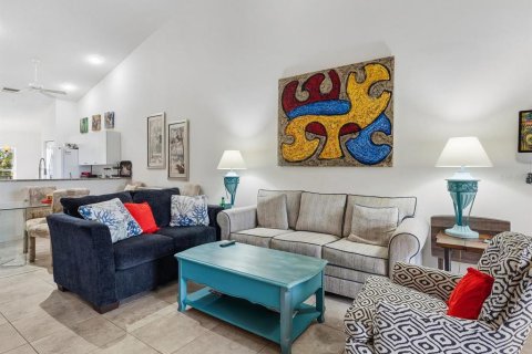 Condo in Sarasota, Florida, 2 bedrooms  № 2097142 - photo 9
