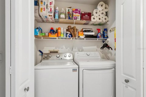 Condo in Sarasota, Florida, 2 bedrooms  № 2097142 - photo 23