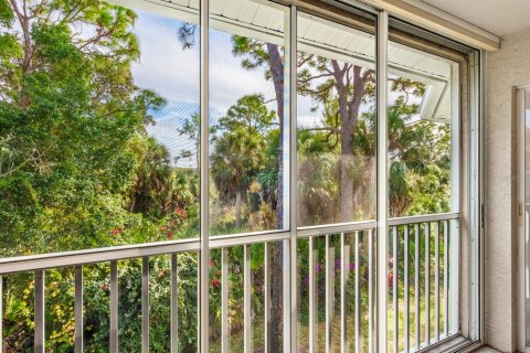 Condo in Sarasota, Florida, 2 bedrooms  № 2097142 - photo 15
