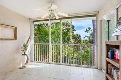 Condo in Sarasota, Florida, 2 bedrooms  № 2097142 - photo 16