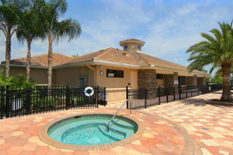 Condo in Sarasota, Florida, 2 bedrooms  № 2097142 - photo 27