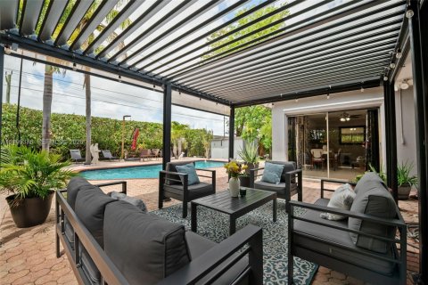 Casa en venta en Plantation, Florida, 3 dormitorios, 130.81 m2 № 2066052 - foto 19