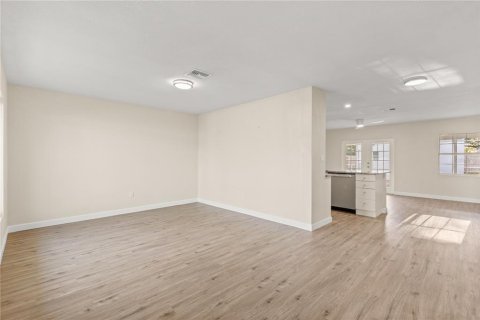 Casa en venta en Port Charlotte, Florida, 3 dormitorios, 120.59 m2 № 1609222 - foto 3