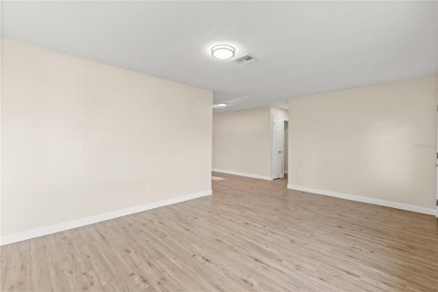 Casa en venta en Port Charlotte, Florida, 3 dormitorios, 120.59 m2 № 1609222 - foto 16