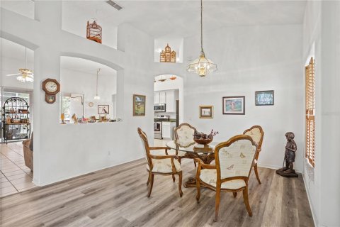 House in Lake Mary, Florida 3 bedrooms, 191.1 sq.m. № 1761114 - photo 8