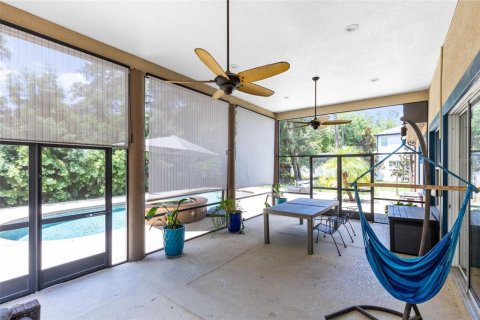 Снять в аренду виллу или дом в Овьедо, Флорида 3 комнаты, 278.8м2, № 1905601 - фото 24