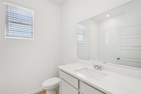House in Winter Haven, Florida 5 bedrooms, 231.33 sq.m. № 2231035 - photo 18