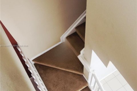 Adosado en alquiler en Homestead, Florida, 3 dormitorios № 1998166 - foto 28