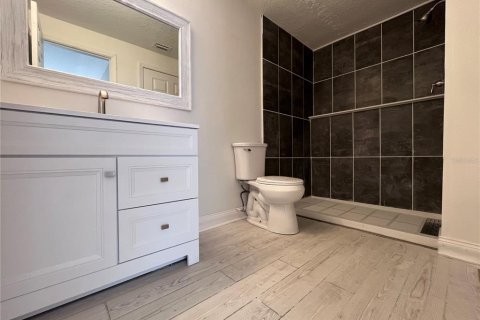 Condo in Orlando, Florida, 1 bedroom  № 1910013 - photo 4