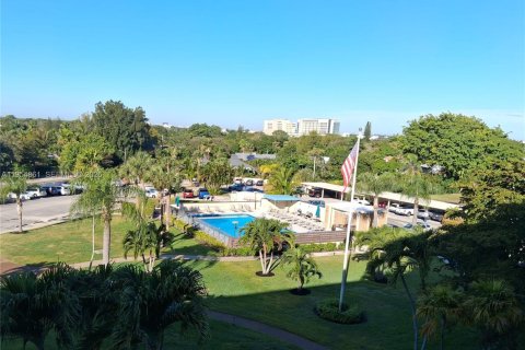 Copropriété à vendre à Boca Raton, Floride: 2 chambres, 98.1 m2 № 2010739 - photo 30