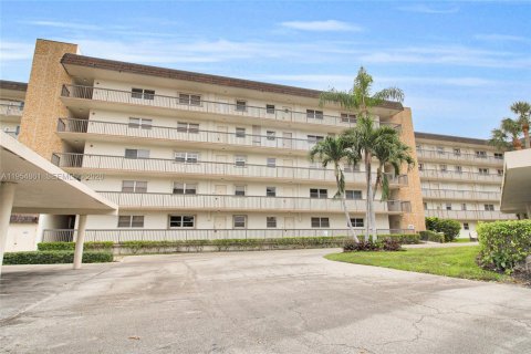 Copropriété à vendre à Boca Raton, Floride: 2 chambres, 98.1 m2 № 2010739 - photo 29