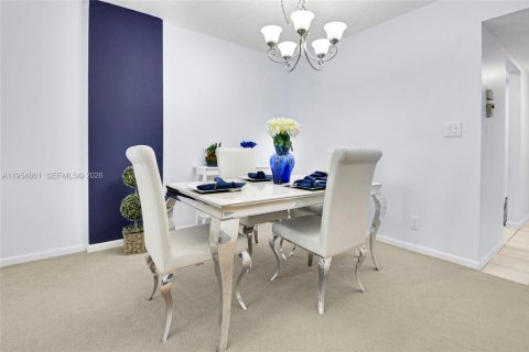 Copropriété à vendre à Boca Raton, Floride: 2 chambres, 98.1 m2 № 2010739 - photo 17