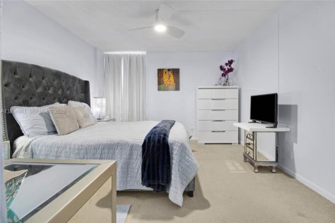 Copropriété à vendre à Boca Raton, Floride: 2 chambres, 98.1 m2 № 2010739 - photo 12