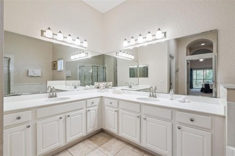 Condo in Davenport, Florida, 3 bedrooms  № 2123374 - photo 24