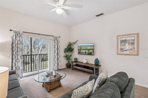 Condo in Davenport, Florida, 3 bedrooms  № 2123374 - photo 6