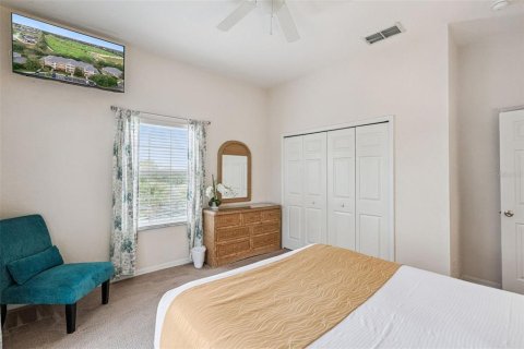 Condo in Davenport, Florida, 3 bedrooms  № 2123374 - photo 16