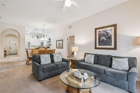 Condo in Davenport, Florida, 3 bedrooms  № 2123374 - photo 4