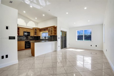 Villa ou maison à vendre à Davie, Floride: 4 chambres, 222.97 m2 № 1974275 - photo 8