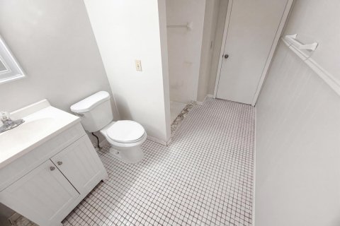 House in Port St. Lucie, Florida 3 bedrooms, 133.41 sq.m. № 2191974 - photo 12