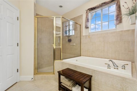 Townhouse in Gulfport, Florida 3 bedrooms, 216.65 sq.m. № 1615038 - photo 20