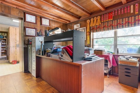 House in Southwest Ranches, Florida 7 bedrooms, 512.36 sq.m. № 2028154 - photo 28