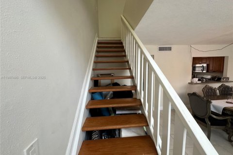 Copropriété à louer à Hialeah, Floride: 1 chambre, 91.23 m2 № 2028671 - photo 19