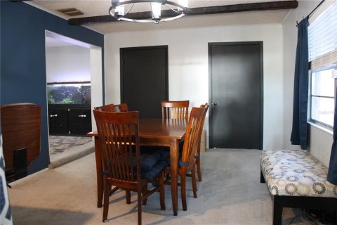 House in Deltona, Florida 2 bedrooms, 120.59 sq.m. № 2109197 - photo 28