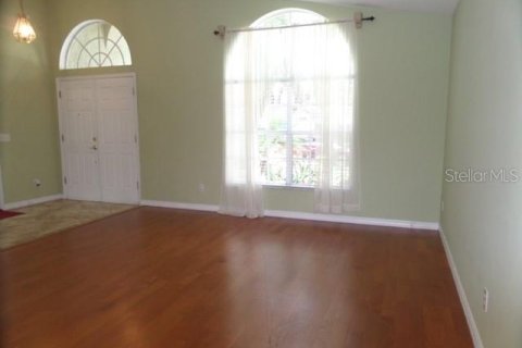 House in Oviedo, Florida 3 bedrooms, 155.89 sq.m. № 2210960 - photo 2