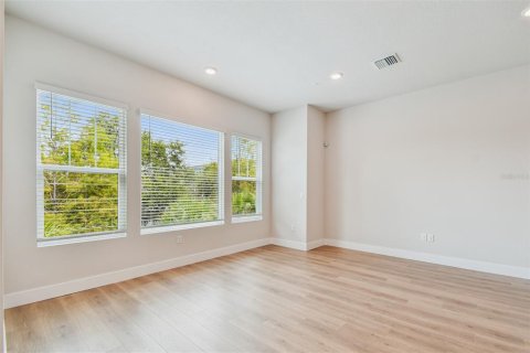 Adosado en venta en Saint Petersburg, Florida, 3 dormitorios, 181.35 m2 № 1866770 - foto 17