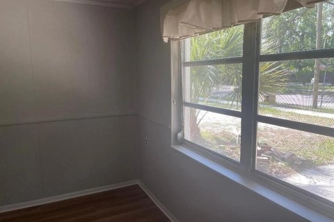 House in Gainesville, Florida 3 bedrooms, 117.89 sq.m. № 2198859 - photo 16