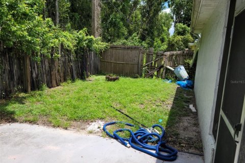 House in New Port Richey, Florida 3 bedrooms, 124.49 sq.m. № 1916247 - photo 19
