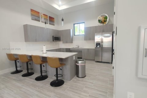 Touwnhouse à louer à Homestead, Floride: 3 chambres, 123.37 m2 № 2295795 - photo 25