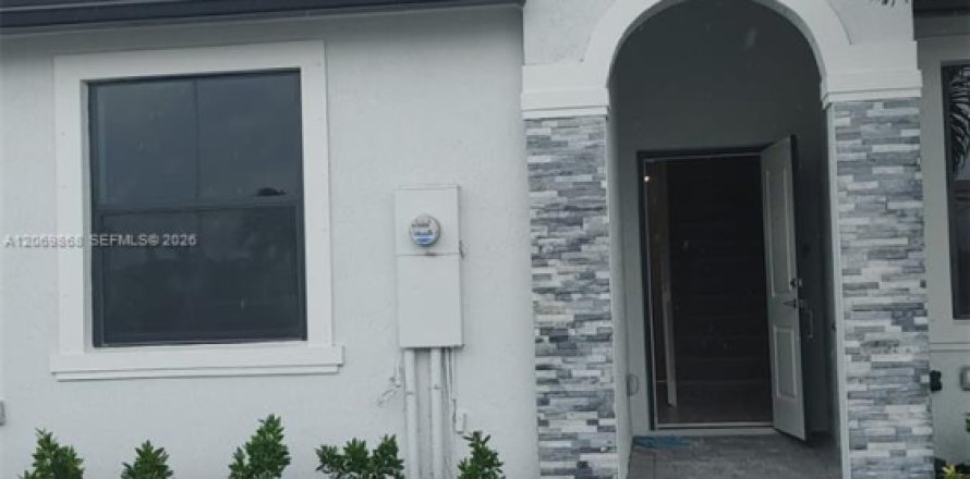 Touwnhouse à Homestead, Floride 3 chambres, 123.37 m2 № 2295795