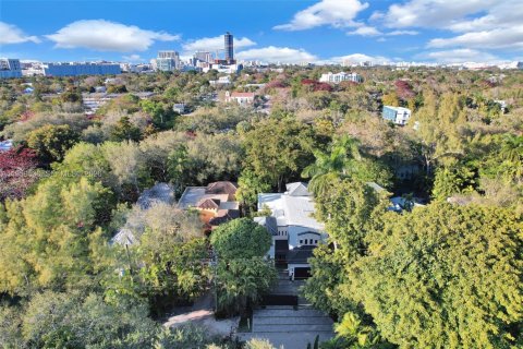 Villa ou maison à vendre à Miami, Floride: 4 chambres, 355.35 m2 № 2026568 - photo 26