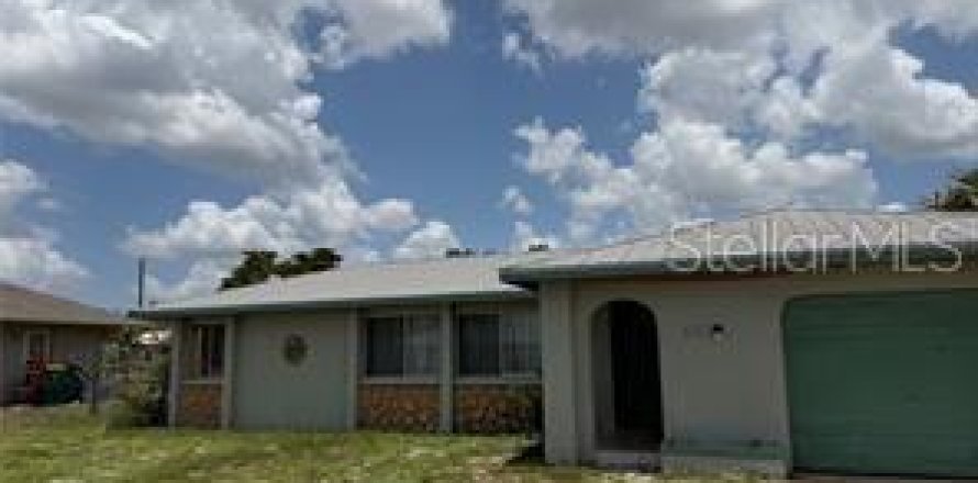 Villa ou maison à Port Charlotte, Floride 2 chambres, 102.56 m2 № 2404764