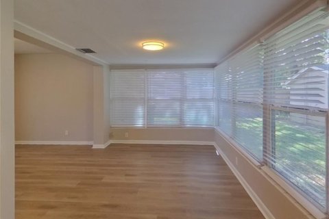 House in Clearwater, Florida 2 bedrooms, 115.01 sq.m. № 1866227 - photo 14