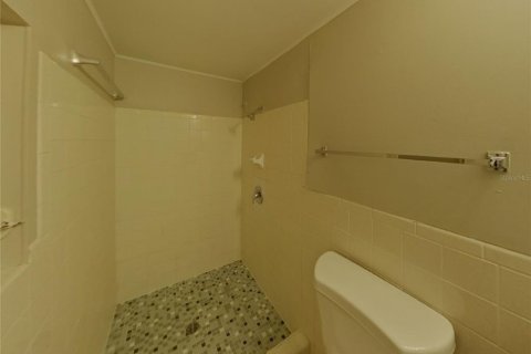 House in Clearwater, Florida 2 bedrooms, 115.01 sq.m. № 1866227 - photo 13