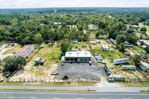 Propiedad comercial en venta en Keystone Heights, Florida, 278.71 m2 № 773457 - foto 1