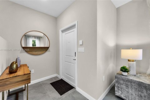 Adosado en venta en Homestead, Florida, 3 dormitorios, 143.53 m2 № 1986443 - foto 10