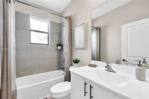 Adosado en venta en Homestead, Florida, 3 dormitorios, 143.53 m2 № 1986443 - foto 21